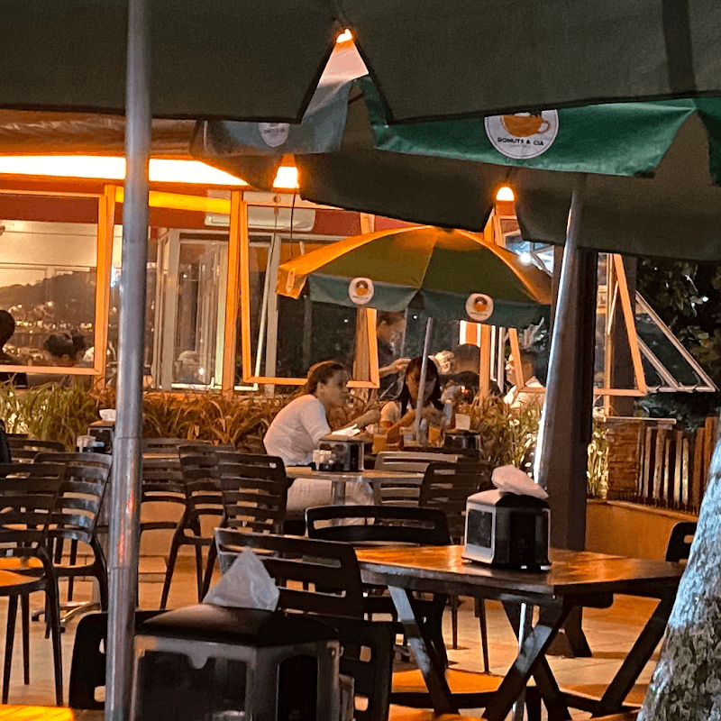 Donuts & Cia Bistrô