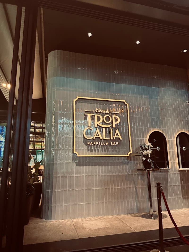 Casa TropCalia Parrilla Bar
