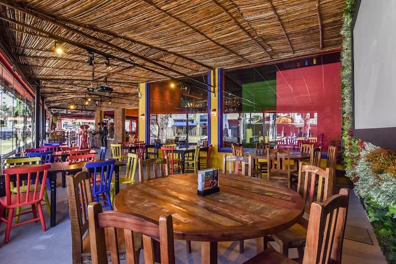 Zapata Mexican Bar - Água Verde
