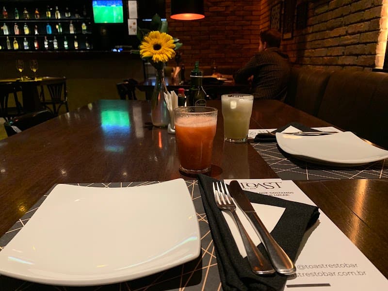 Toast Resto Bar