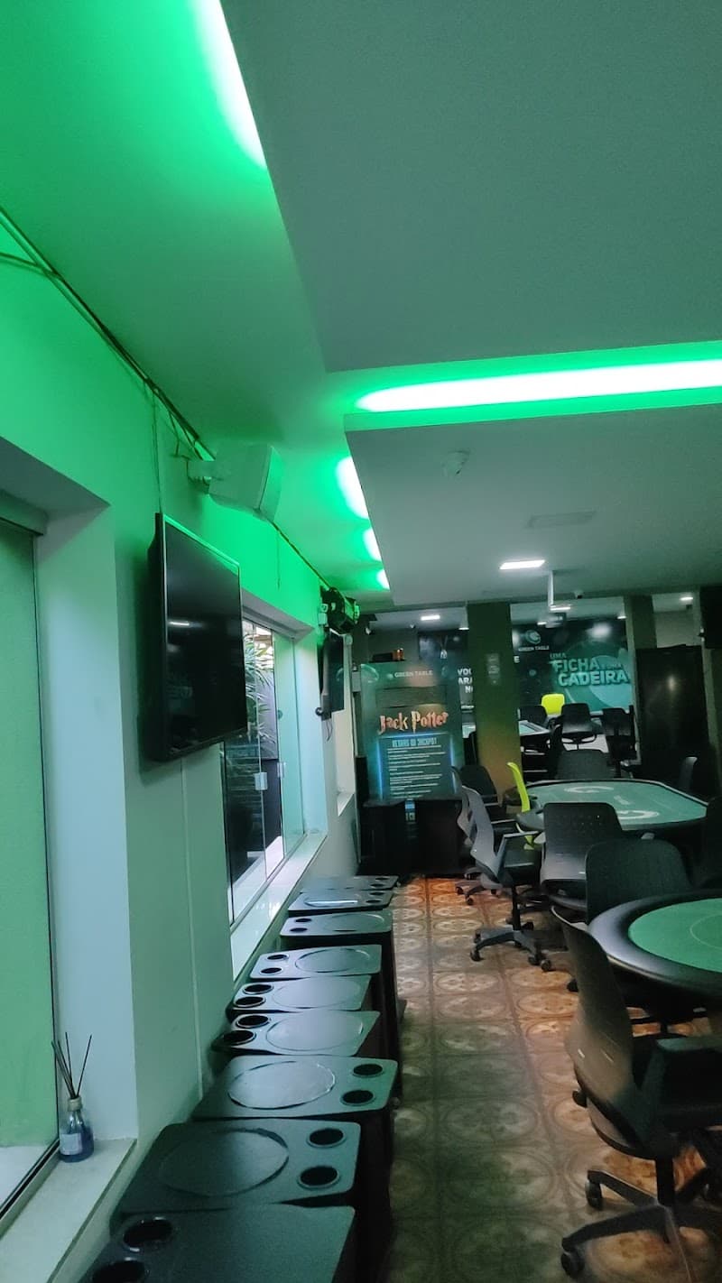 Green Table Poker Club & Bar