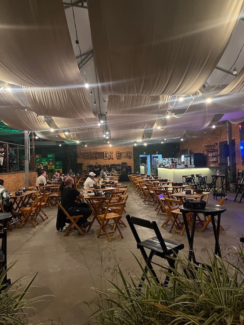 Garden Bar