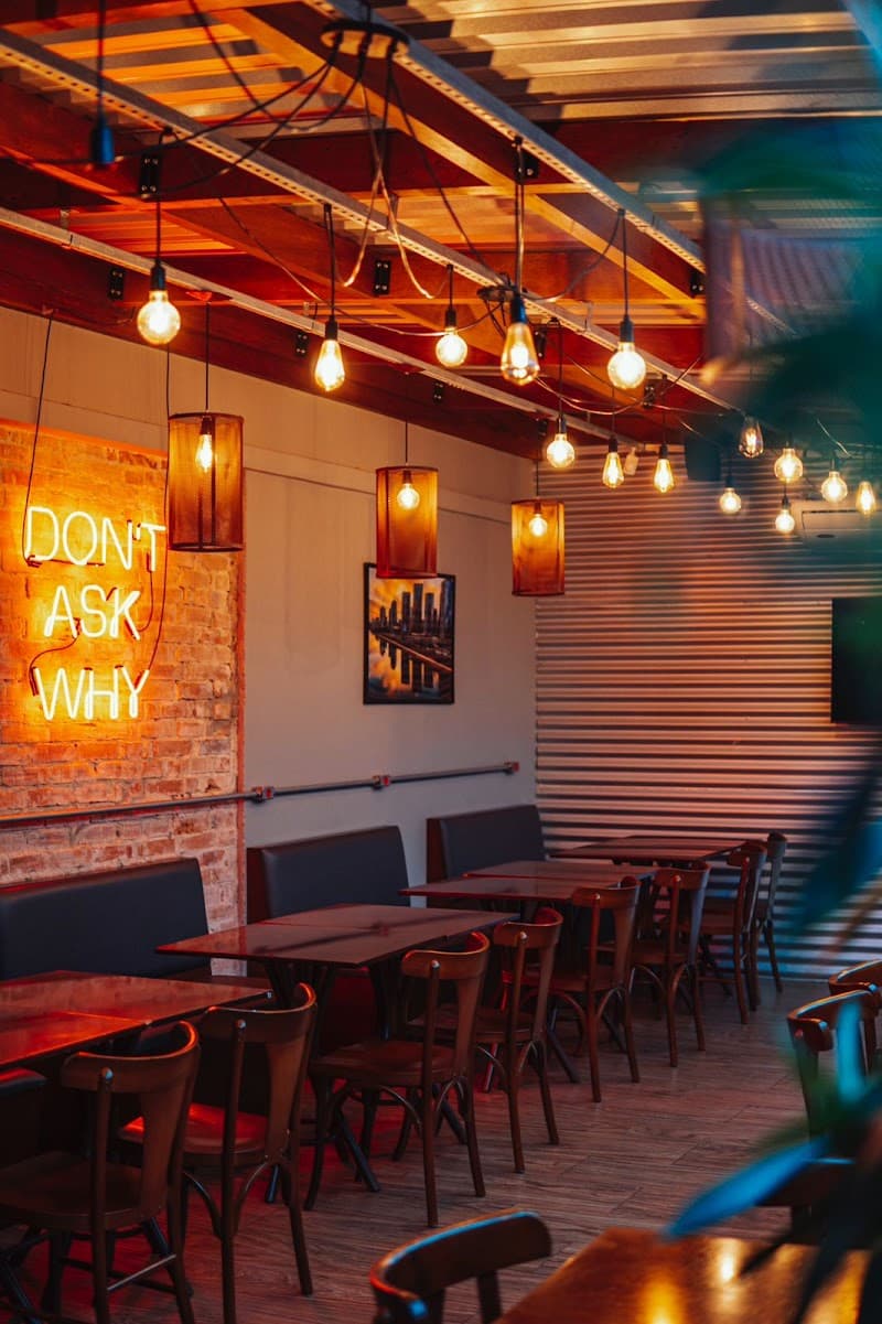 Urban Bar