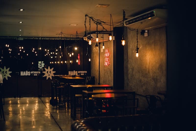 HAÜS Authentic Bar - Bar de Drinks