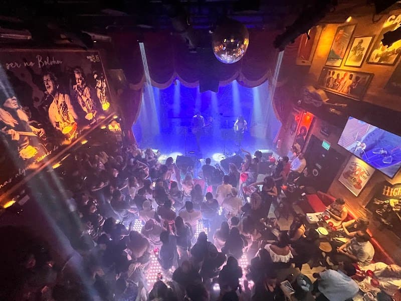 Bolshoi Pub