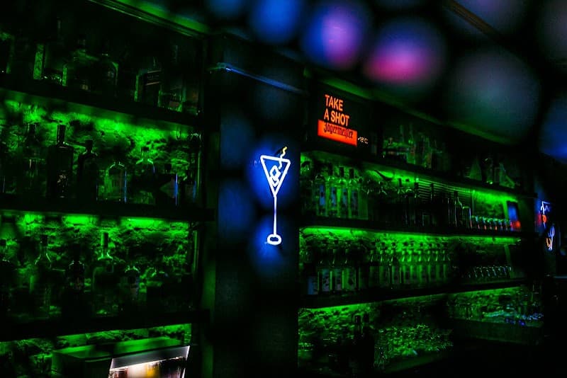Shelter Pizza Bar