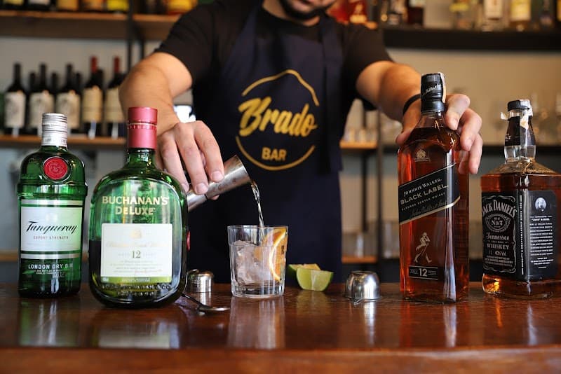 Brado Bar
