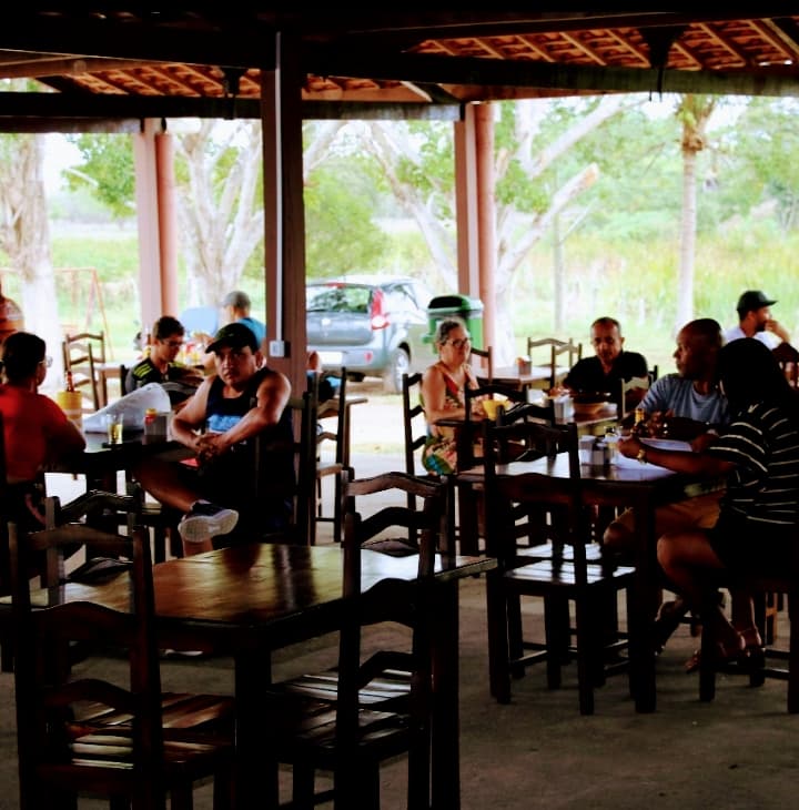 Tropical - Bar e Restaurante