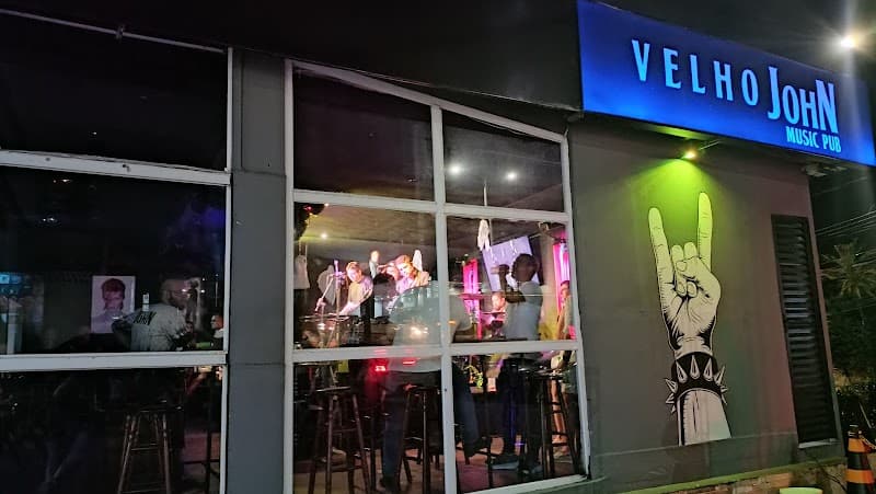 Velho John Music Pub