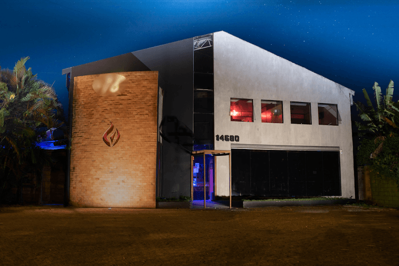Mais Dezoito Cult Club, Swing & Pub