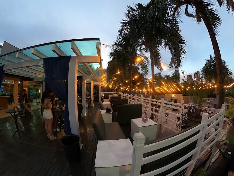 Lounge Sunset