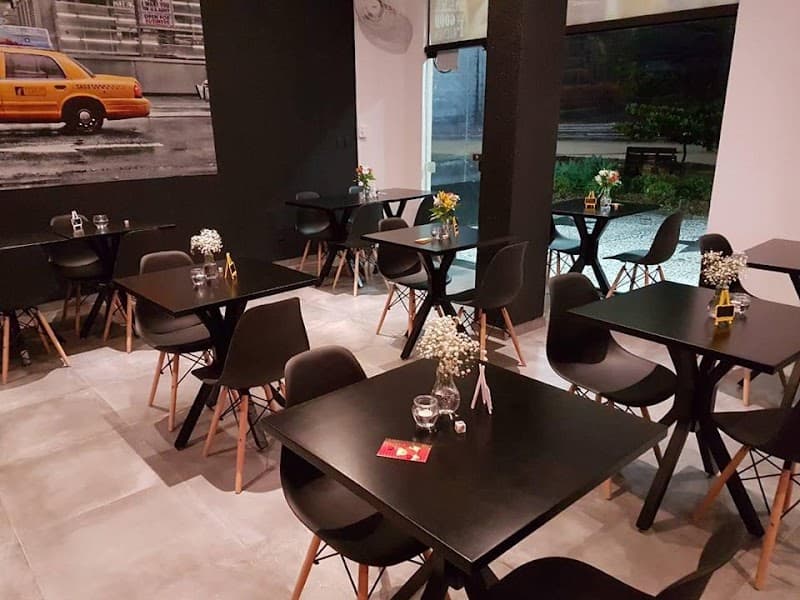 Brother's Sushi Gastrobar