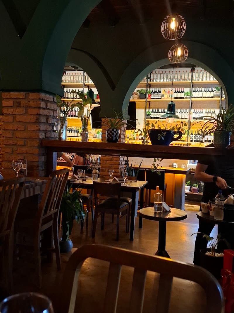Quita Penas Resto Bar