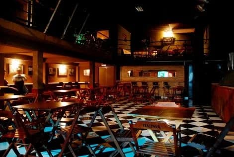 Vitrola Bar