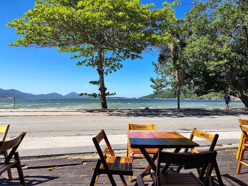 Ilha Formosa - Pastéis, Pratos à La Carte, Sequência de Camarão e Petiscos