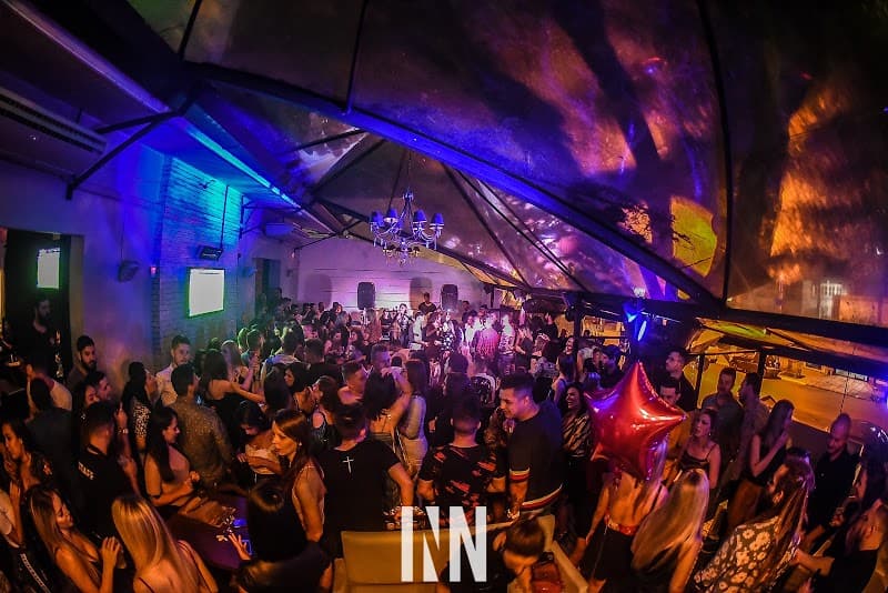 Inn Lounge Bar