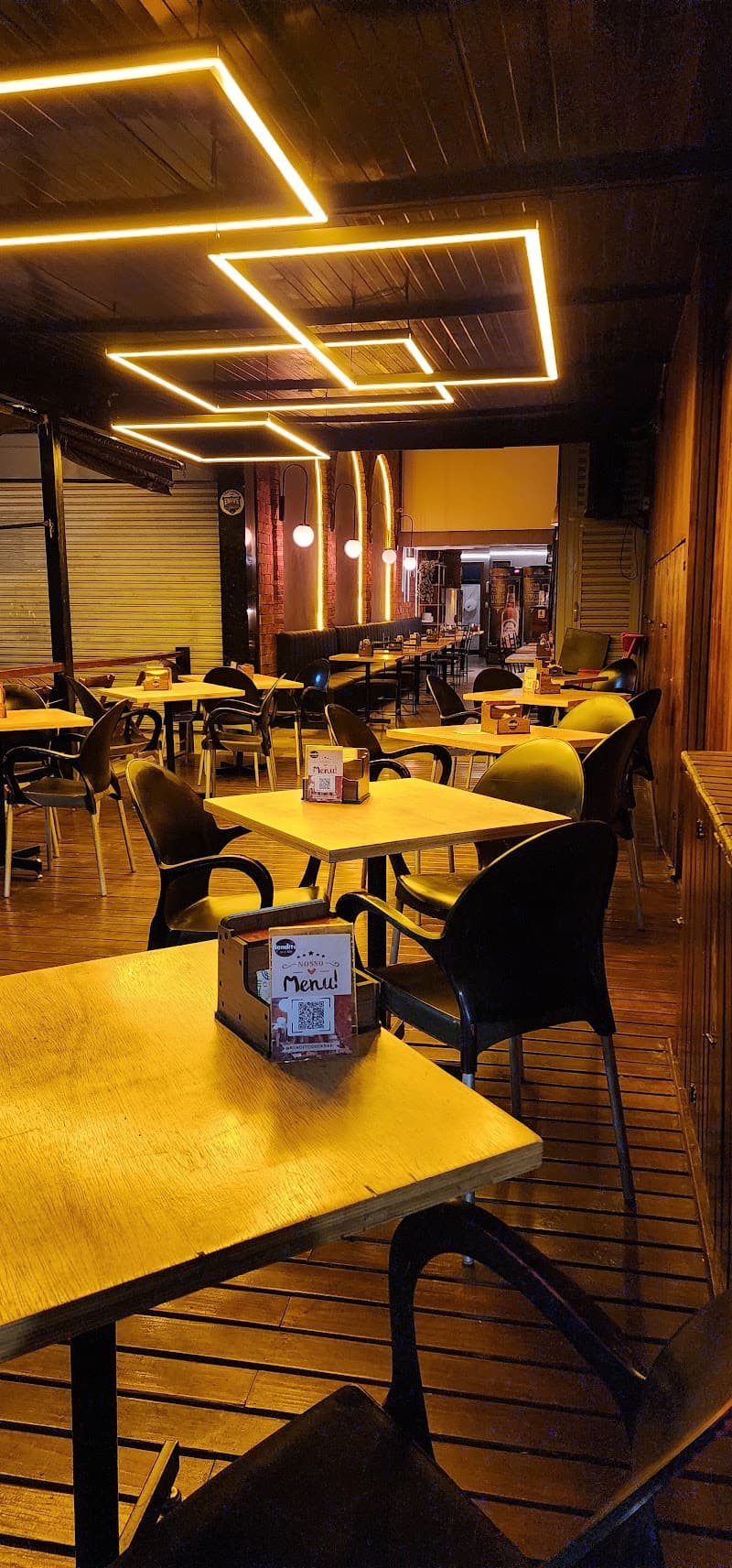 Bendito Deck Bar